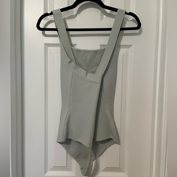 Abercrombie & Fitch | Mint Green Knit Cross Back Tank Bodysuit Large - Picture 4 of 5